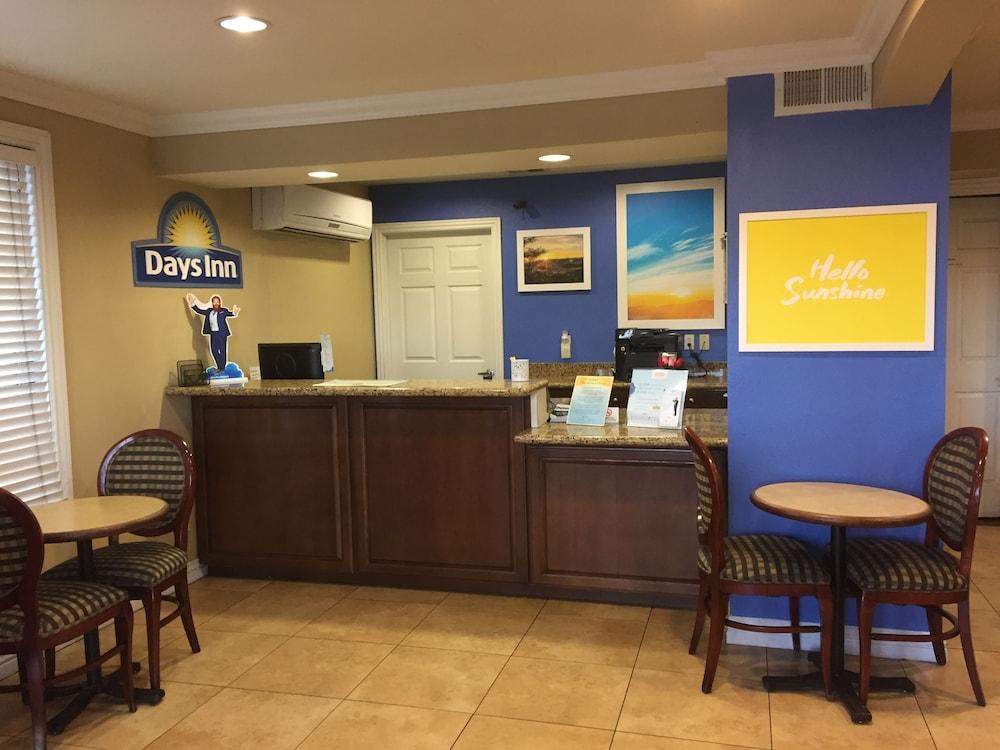 Days Inn By Wyndham Kingman East Exteriér fotografie